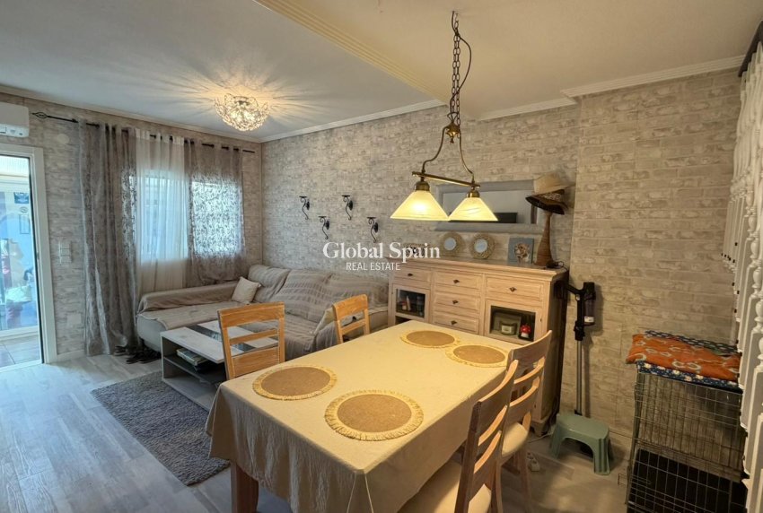 Revente - MAISON -
ORIHUELA COSTA - Costa Blanca