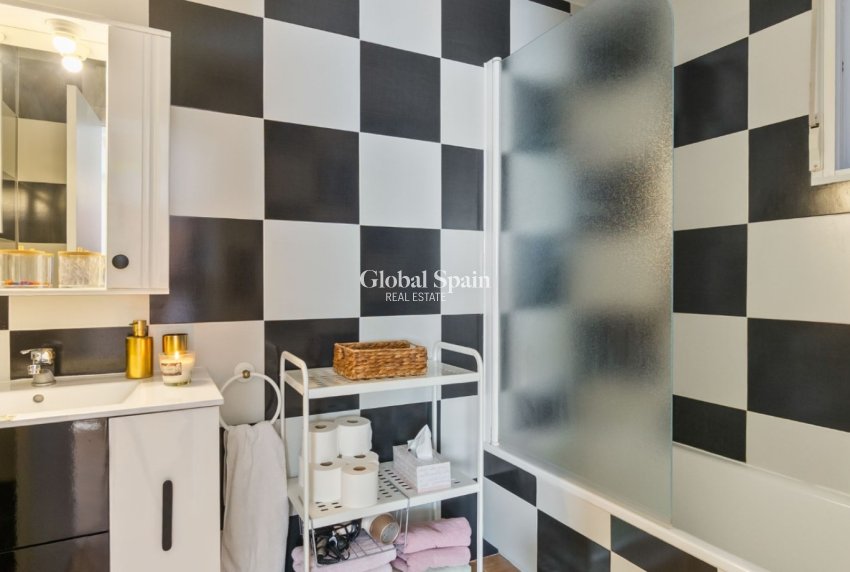 Revente - MAISON -
ORIHUELA COSTA - Costa Blanca