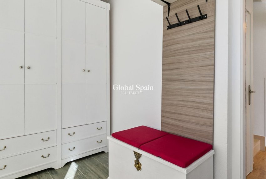 Revente - MAISON -
ORIHUELA COSTA - Costa Blanca