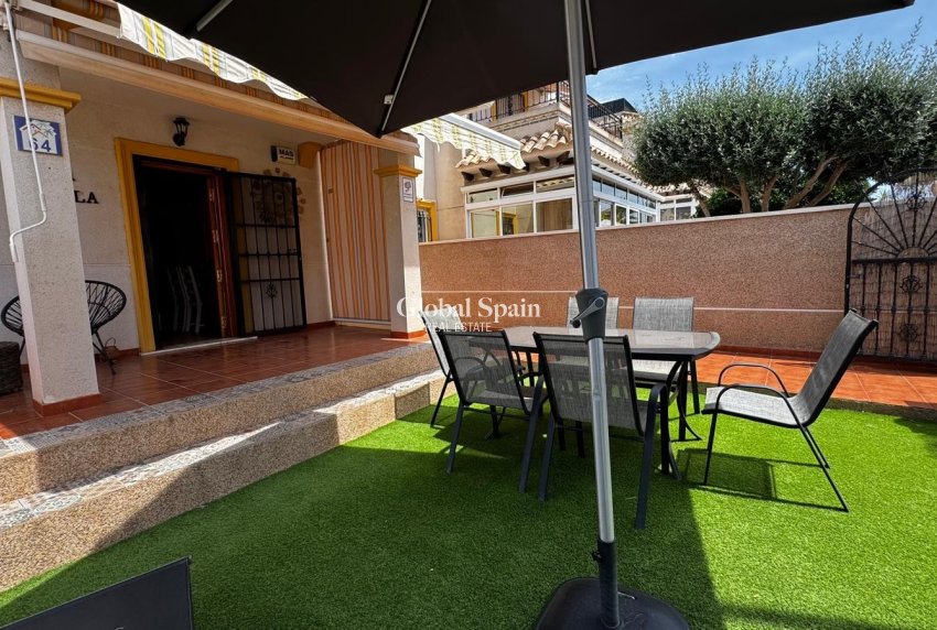 Revente - MAISON -
ORIHUELA COSTA - Costa Blanca