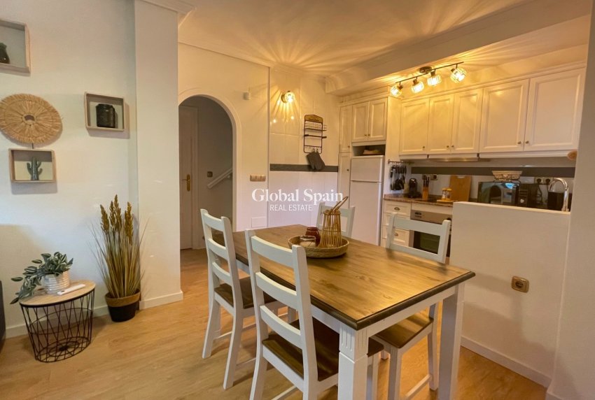 Revente - MAISON -
ORIHUELA COSTA - Costa Blanca