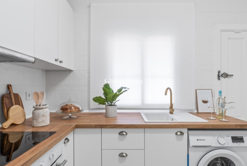 Revente - MAISON -
ORIHUELA COSTA - Costa Blanca