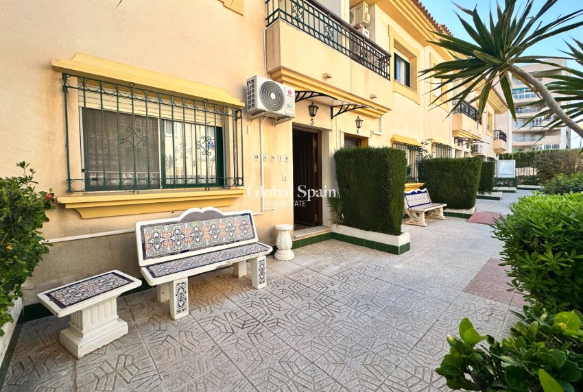 Revente - MAISON -
ORIHUELA COSTA - Costa Blanca