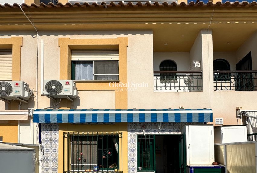 Revente - MAISON -
ORIHUELA COSTA - Costa Blanca