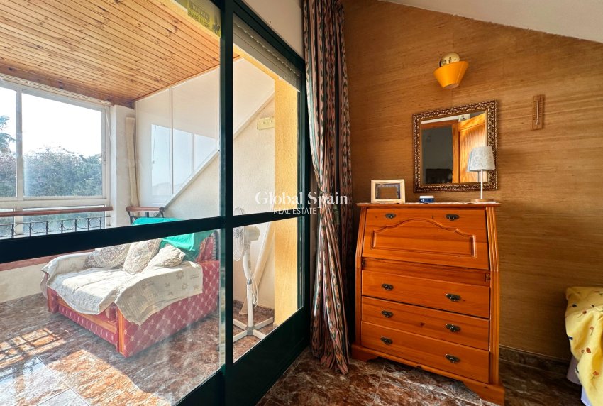 Revente - MAISON -
ORIHUELA COSTA - Costa Blanca