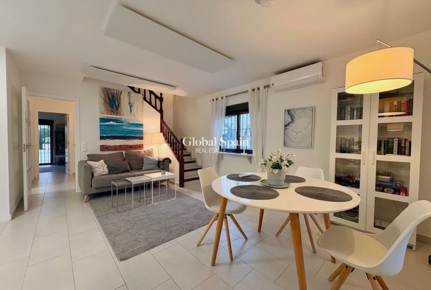 Revente - MAISON -
ORIHUELA COSTA - Costa Blanca