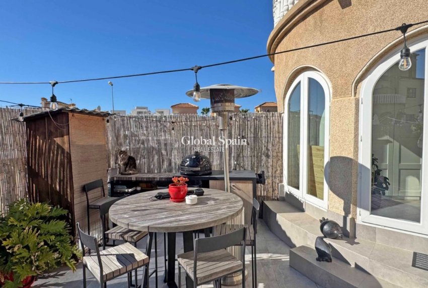 Revente - MAISON -
ORIHUELA COSTA - Costa Blanca