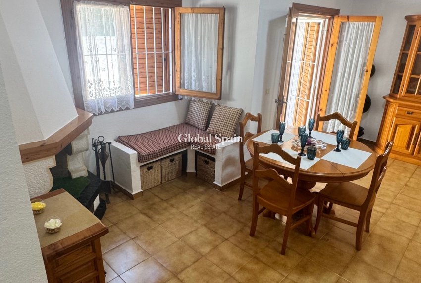 Revente - MAISON -
ORIHUELA COSTA - Costa Blanca