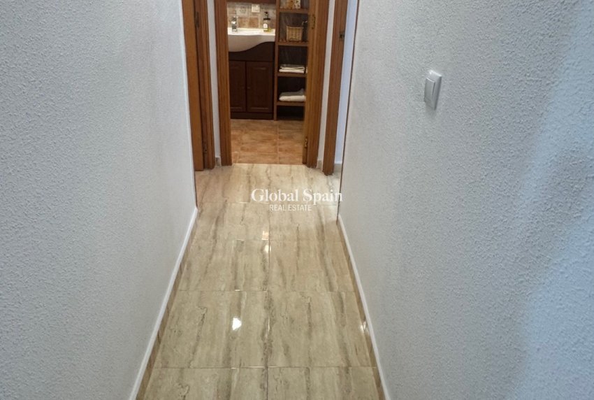 Revente - MAISON -
ORIHUELA COSTA - Costa Blanca