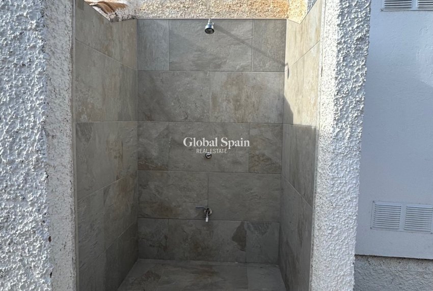 Revente - MAISON -
ORIHUELA COSTA - Costa Blanca