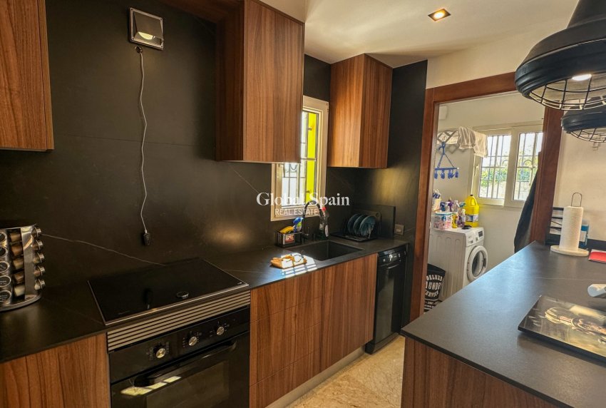 Revente - MAISON -
ORIHUELA COSTA - Costa Blanca