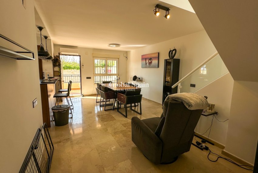 Revente - MAISON -
ORIHUELA COSTA - Costa Blanca