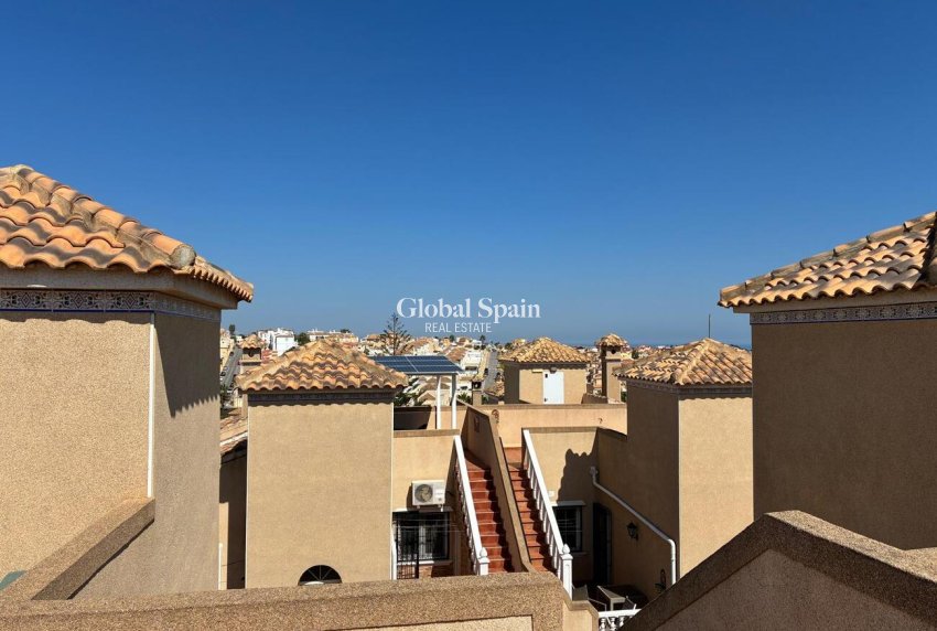 Revente - MAISON -
ORIHUELA COSTA - Costa Blanca