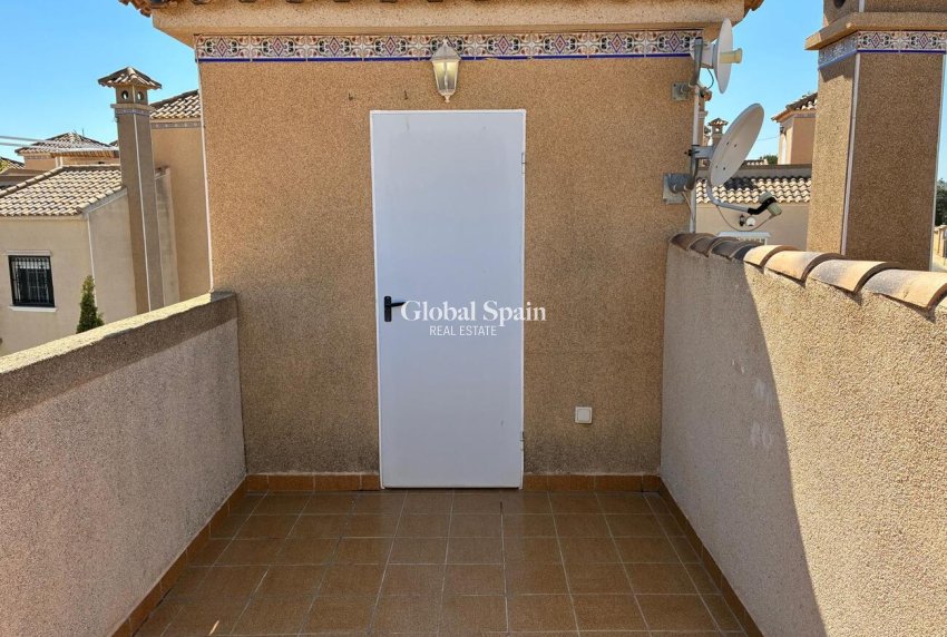 Revente - MAISON -
ORIHUELA COSTA - Costa Blanca