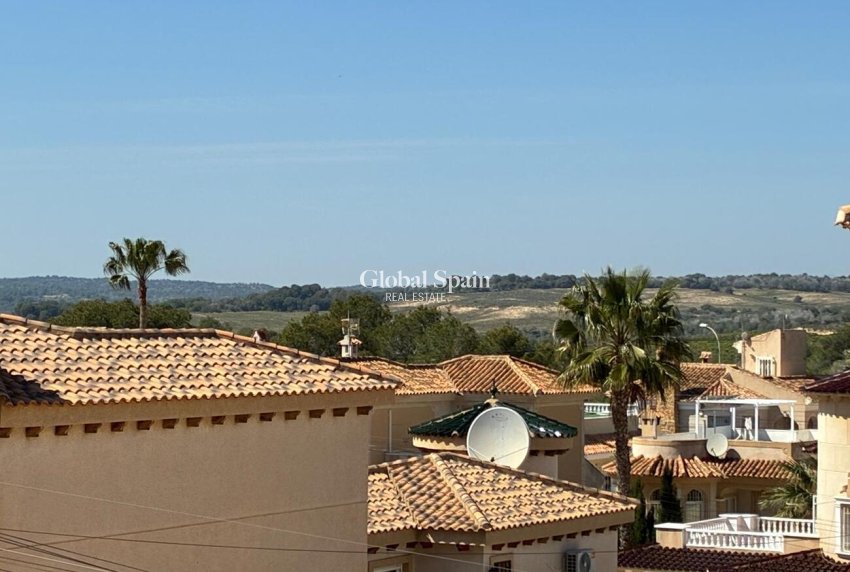 Revente - MAISON -
ORIHUELA COSTA - Costa Blanca