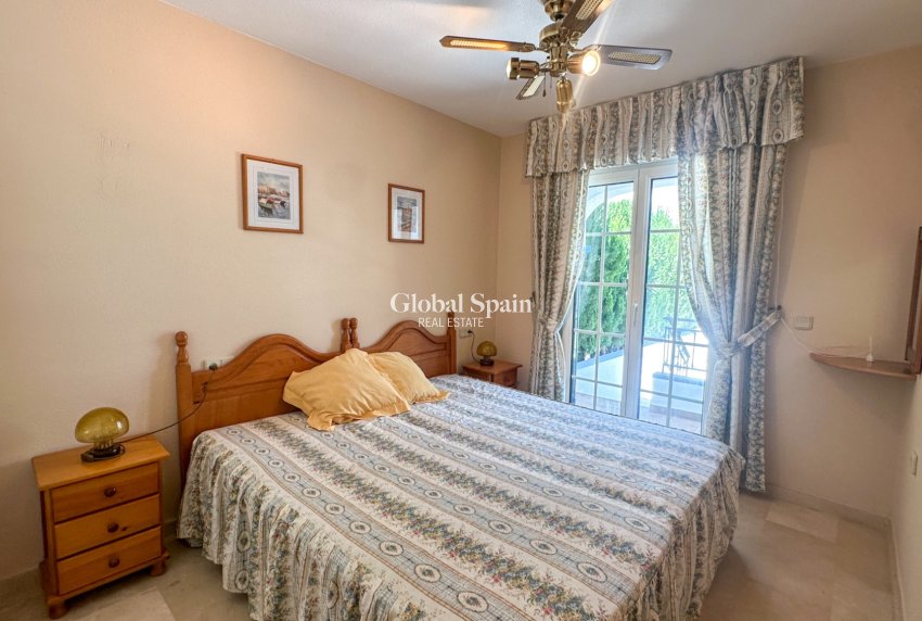 Revente - MAISON -
ORIHUELA COSTA - Costa Blanca