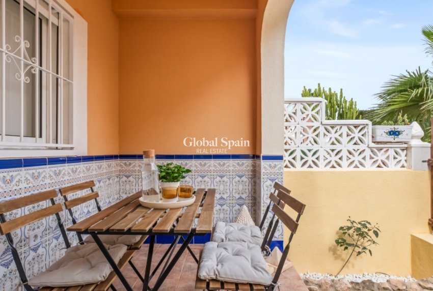 Revente - MAISON -
ORIHUELA COSTA - Costa Blanca