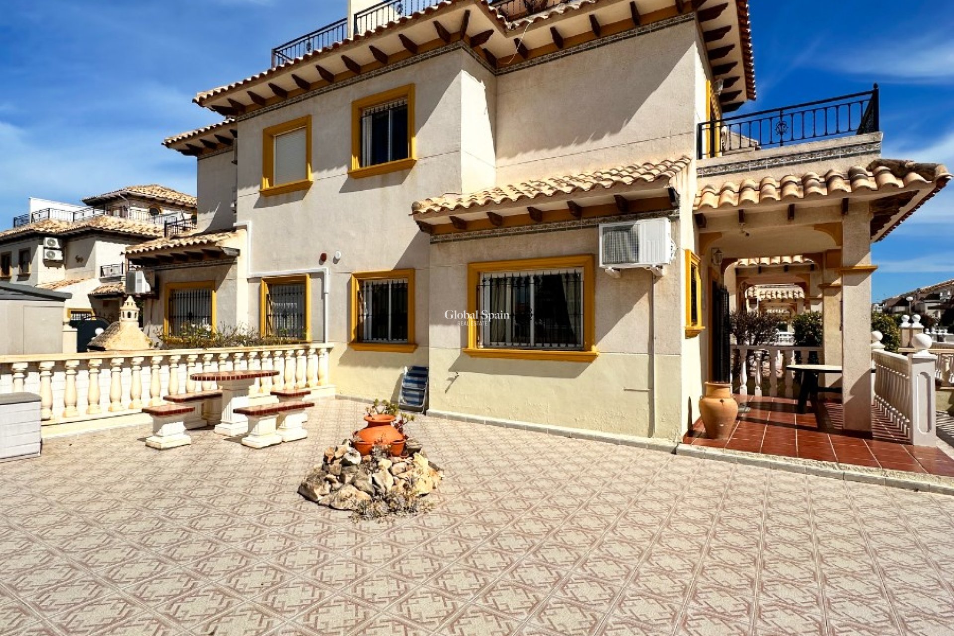 Revente - MAISON -
ORIHUELA COSTA - Costa Blanca