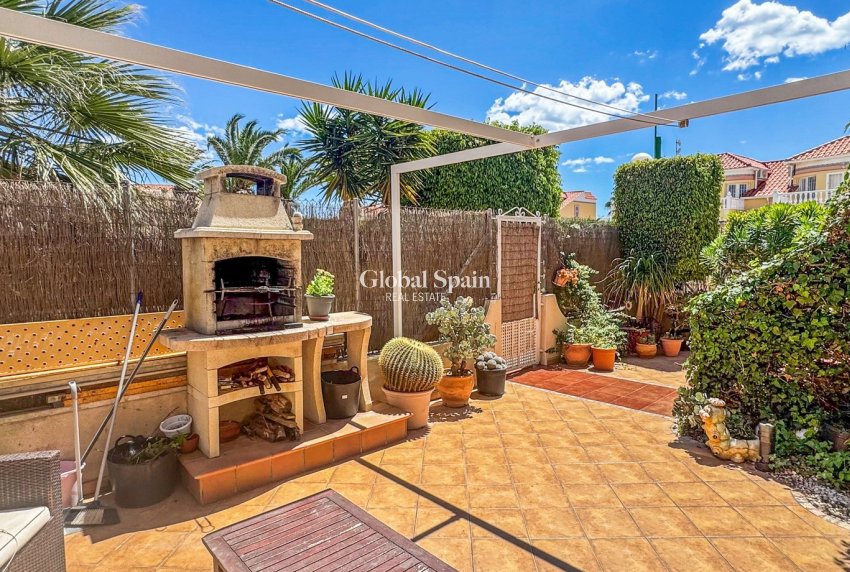Revente - MAISON -
ORIHUELA COSTA - Costa Blanca