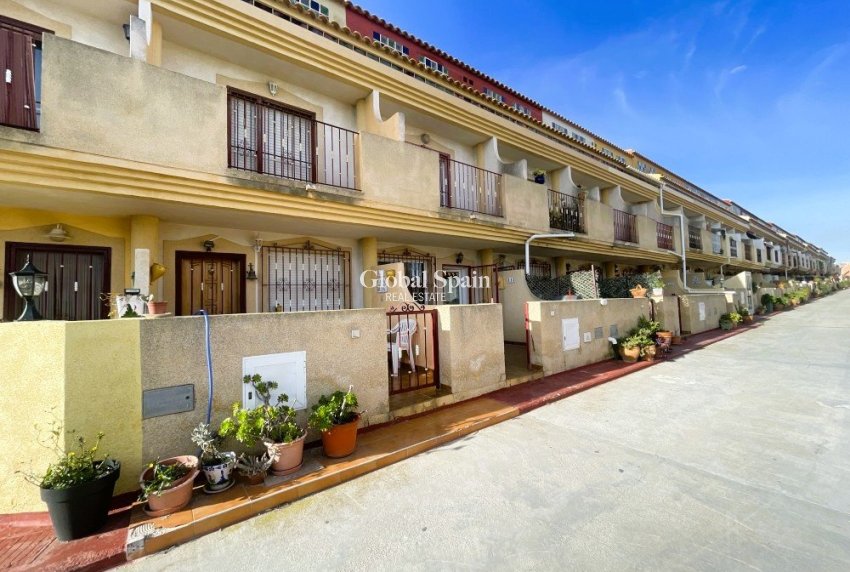 Revente - MAISON -
ORIHUELA COSTA - Costa Blanca