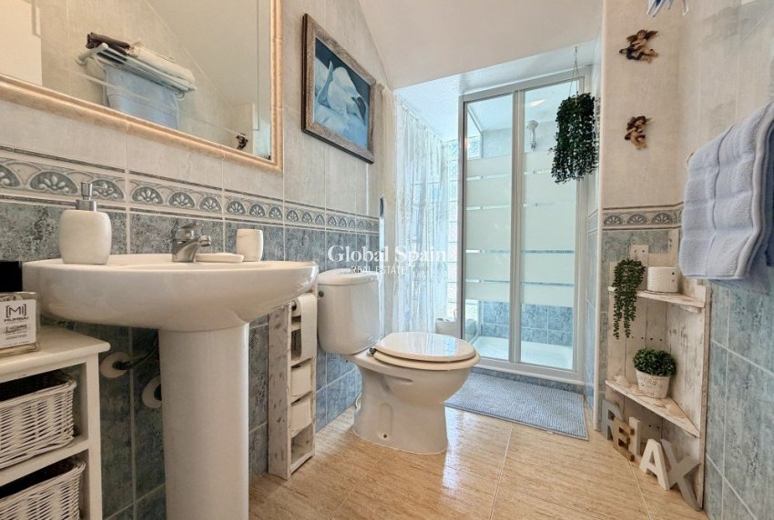 Revente - MAISON -
ORIHUELA COSTA - Costa Blanca