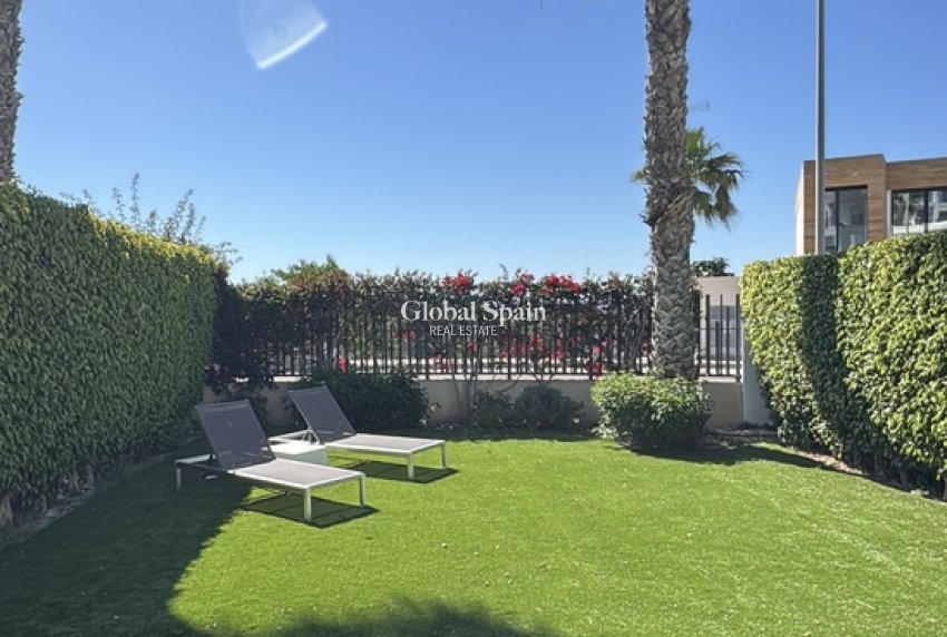Revente - MAISON -
ORIHUELA COSTA - Costa Blanca