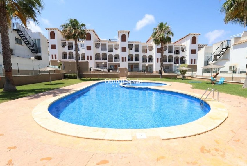 Revente - MAISON -
ORIHUELA COSTA - Costa Blanca