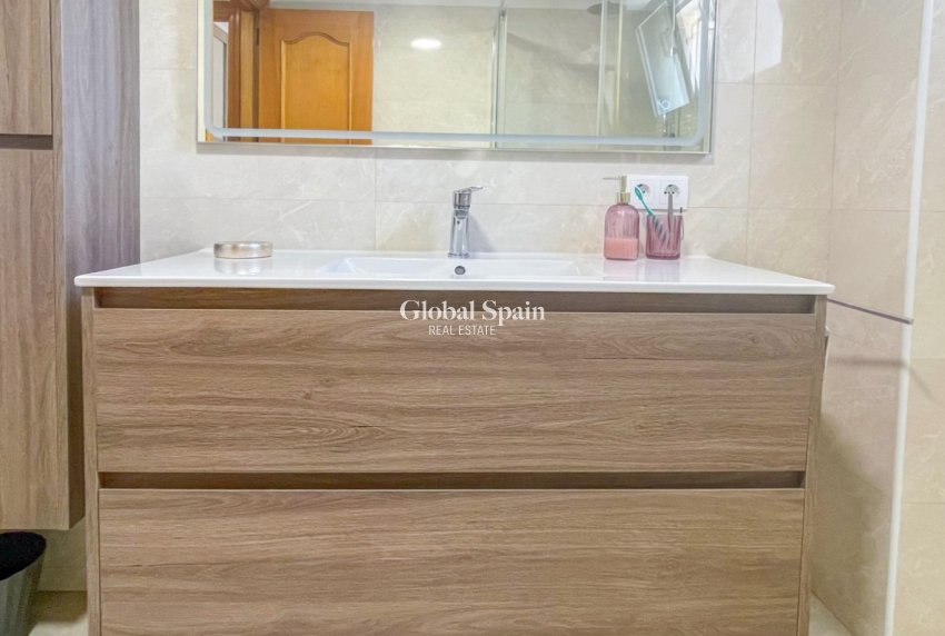 Revente - MAISON -
ORIHUELA COSTA - Costa Blanca