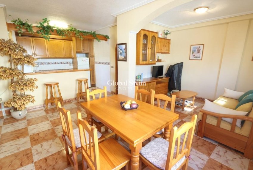 Revente - MAISON -
ORIHUELA COSTA - Costa Blanca
