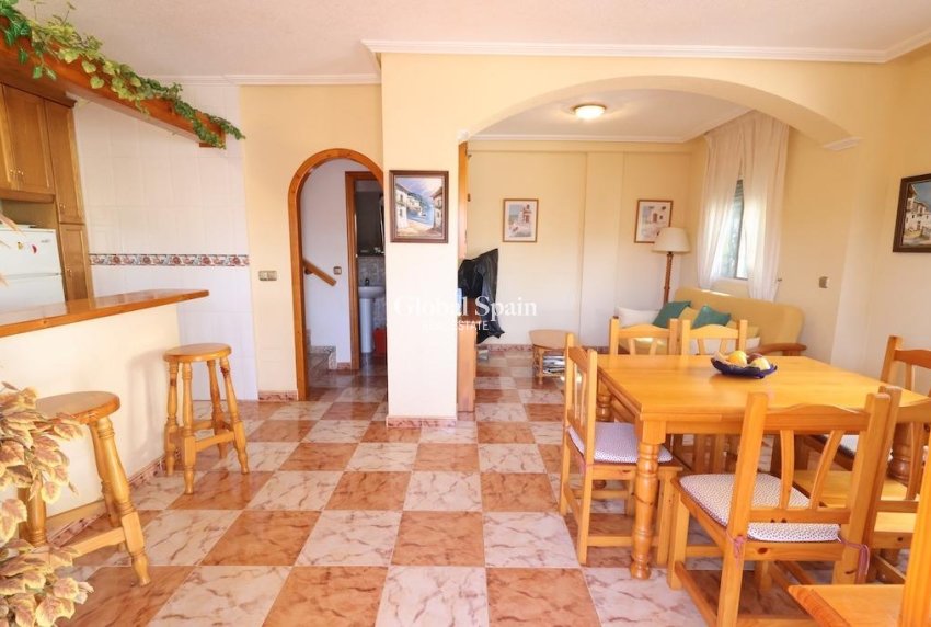 Revente - MAISON -
ORIHUELA COSTA - Costa Blanca