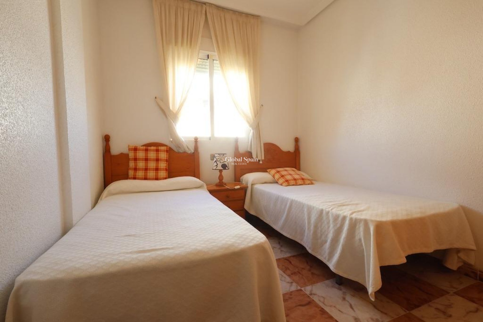 Revente - MAISON -
ORIHUELA COSTA - Costa Blanca