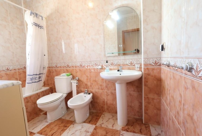 Revente - MAISON -
ORIHUELA COSTA - Costa Blanca