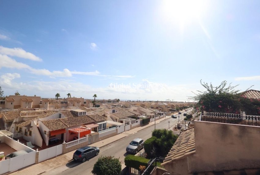 Revente - MAISON -
ORIHUELA COSTA - Costa Blanca