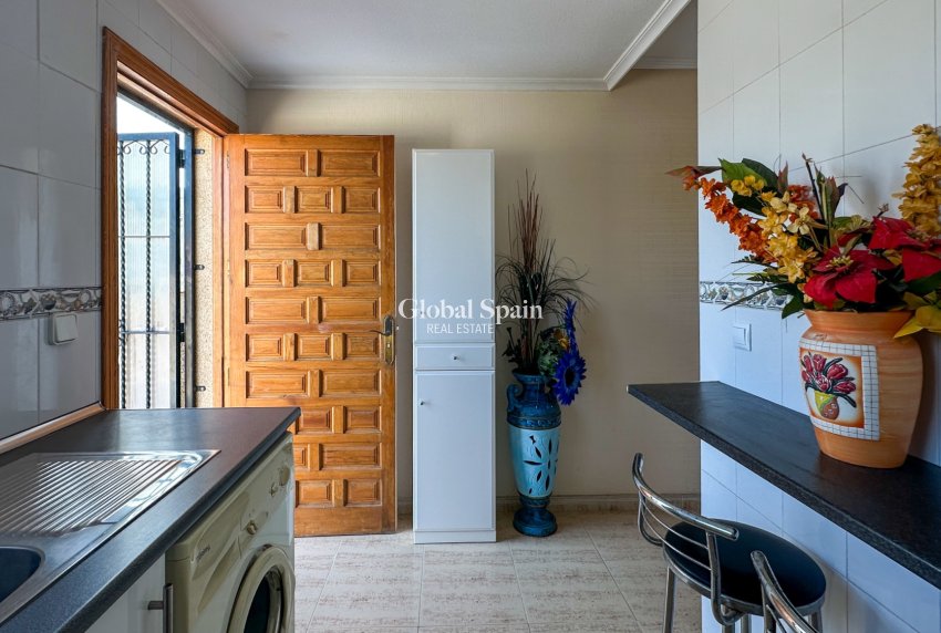 Revente - MAISON -
ORIHUELA COSTA - Costa Blanca