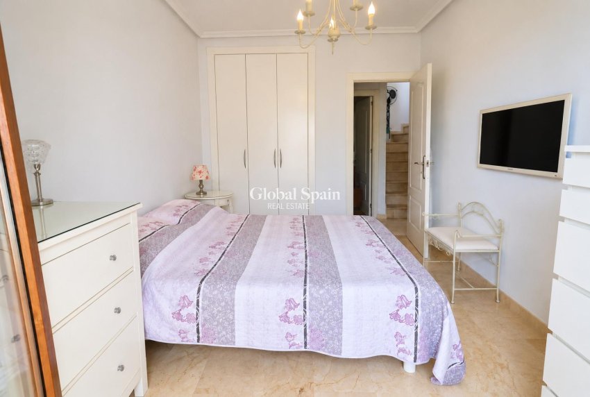 Revente - MAISON -
ORIHUELA COSTA - Costa Blanca