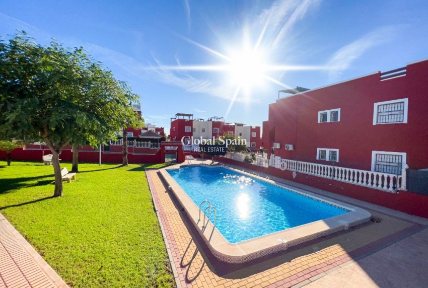 Revente - Maison -
ORIHUELA COSTA - Dream Hills