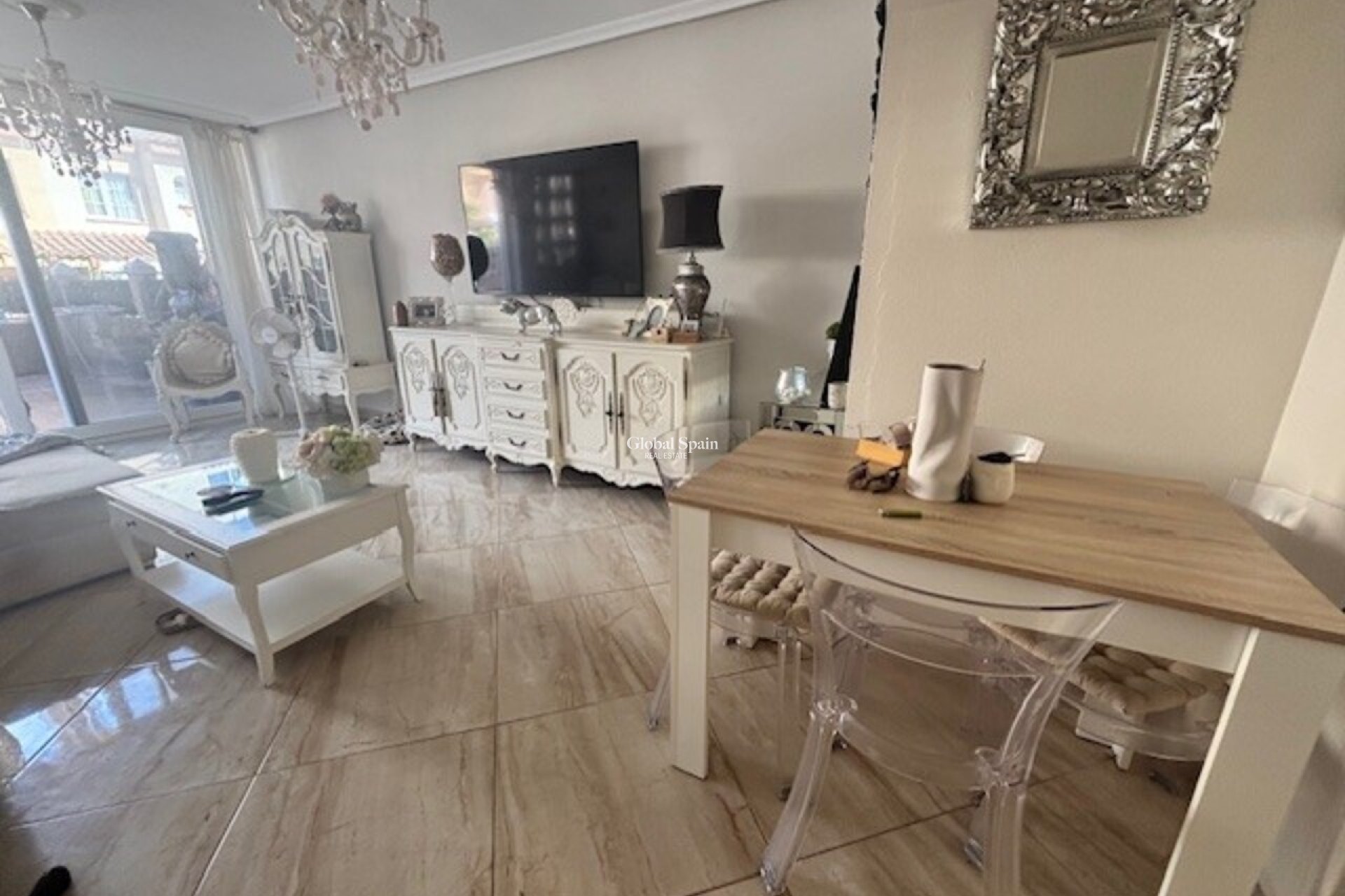 Revente - MAISON -
ORIHUELA COSTA - Inland