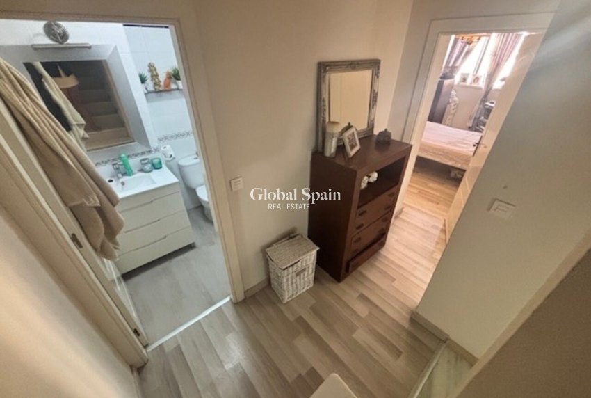 Revente - MAISON -
ORIHUELA COSTA - Inland