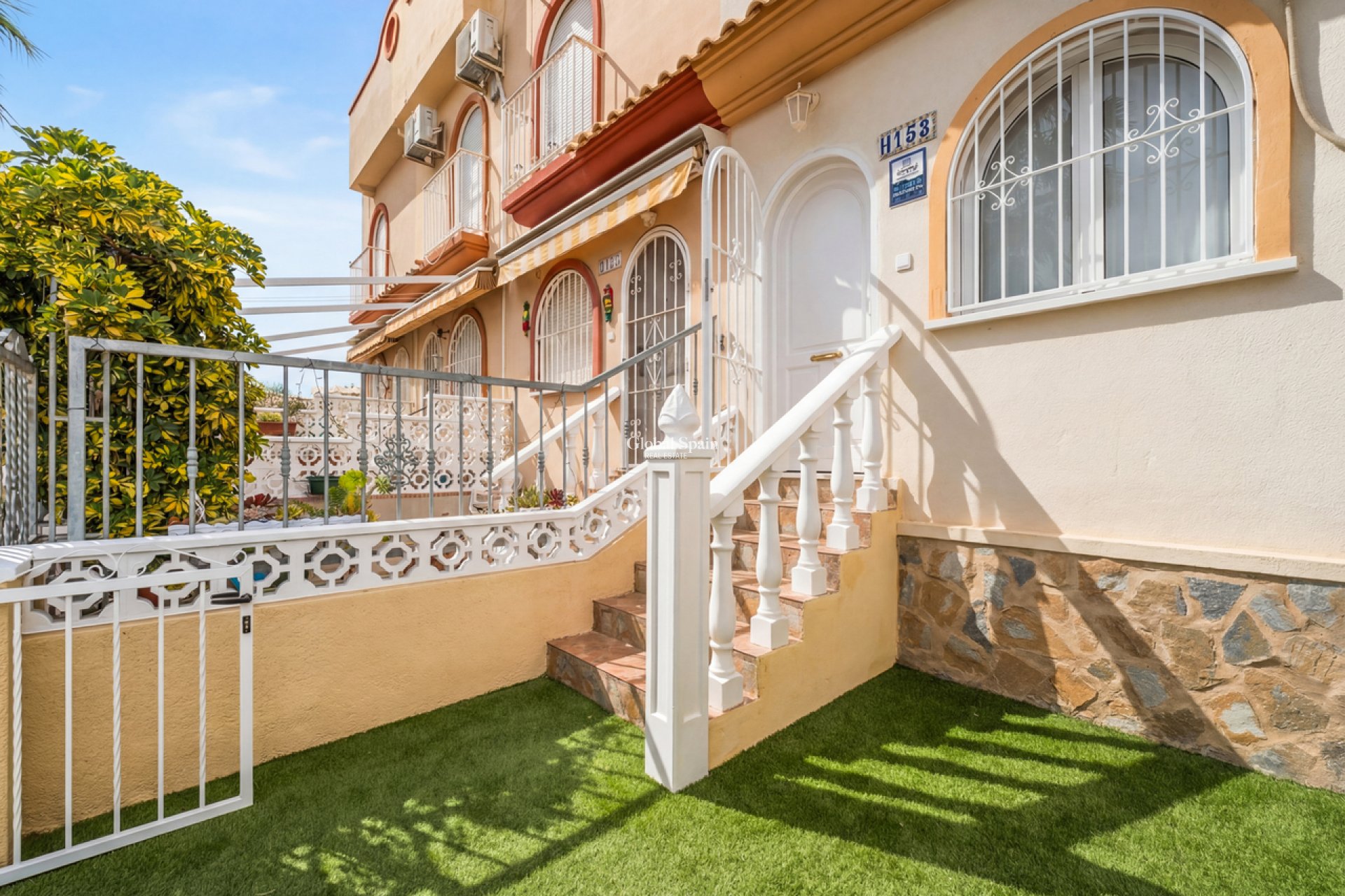 Revente - MAISON -
ORIHUELA COSTA - Inland