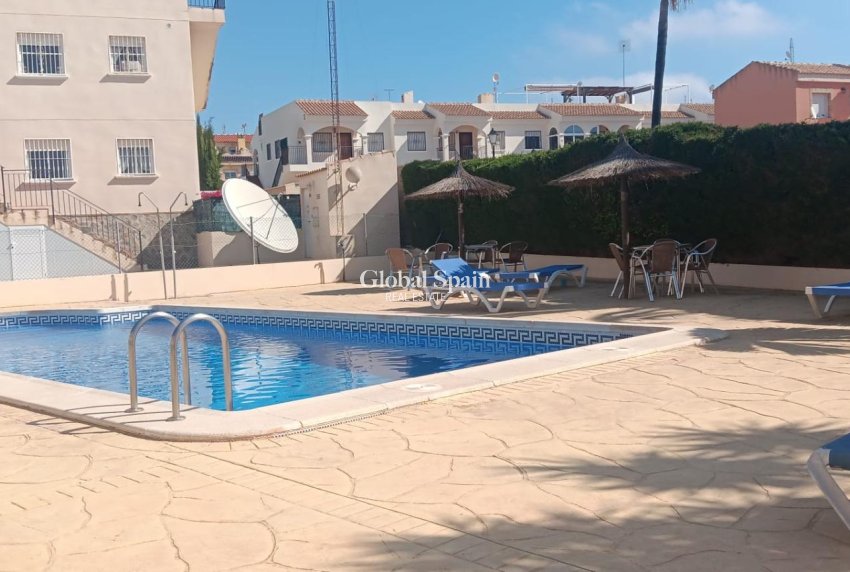 Revente - MAISON -
ORIHUELA COSTA - La Chismosa