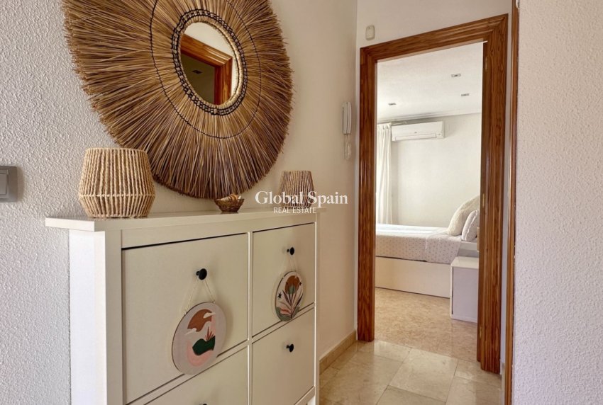 Revente - Maison -
ORIHUELA COSTA - La Florida