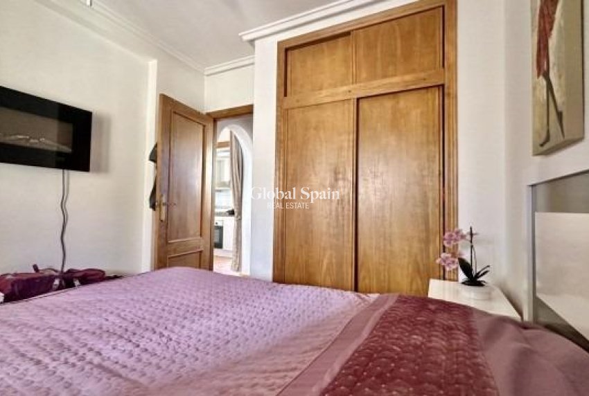 Revente - Maison -
ORIHUELA COSTA - La Florida