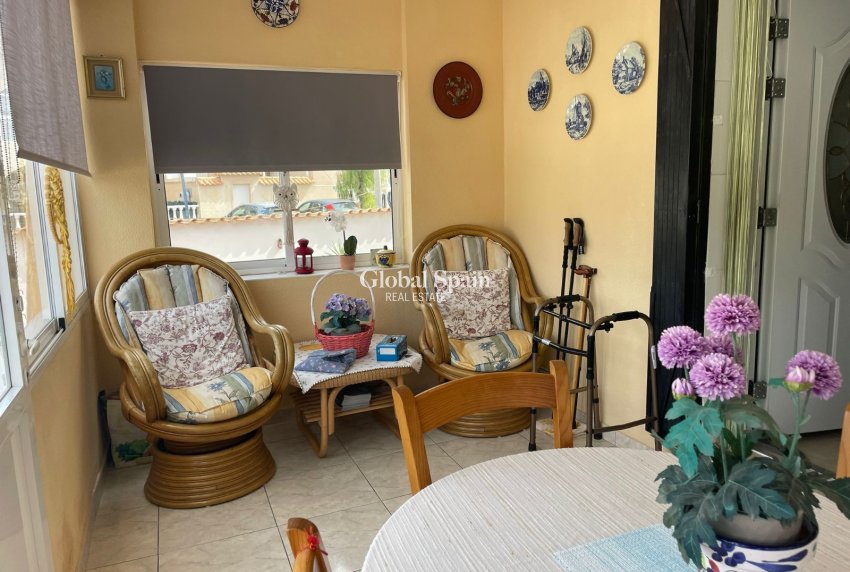 Revente - MAISON -
ORIHUELA COSTA - La Florida