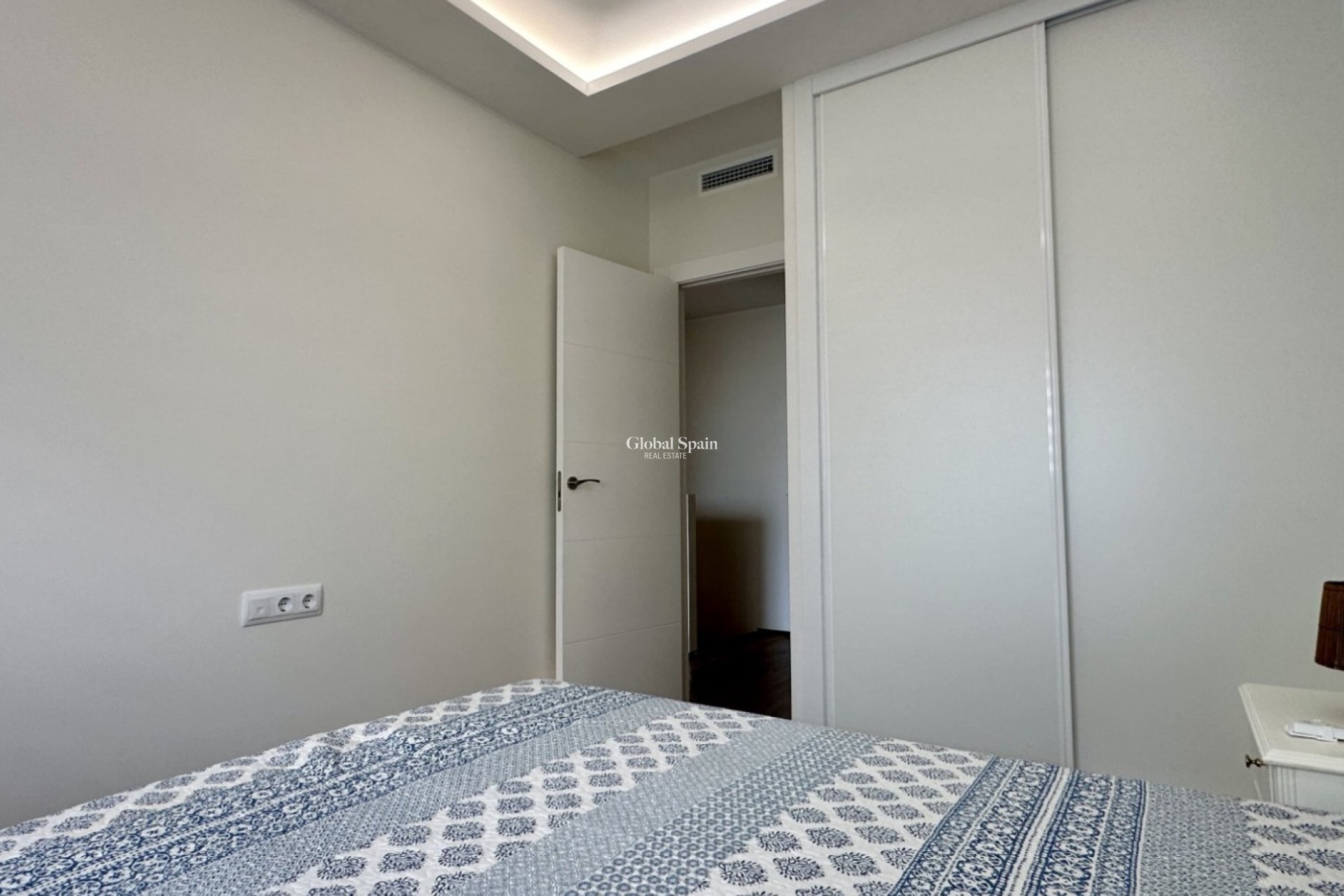 Revente - MAISON -
ORIHUELA COSTA - La Florida