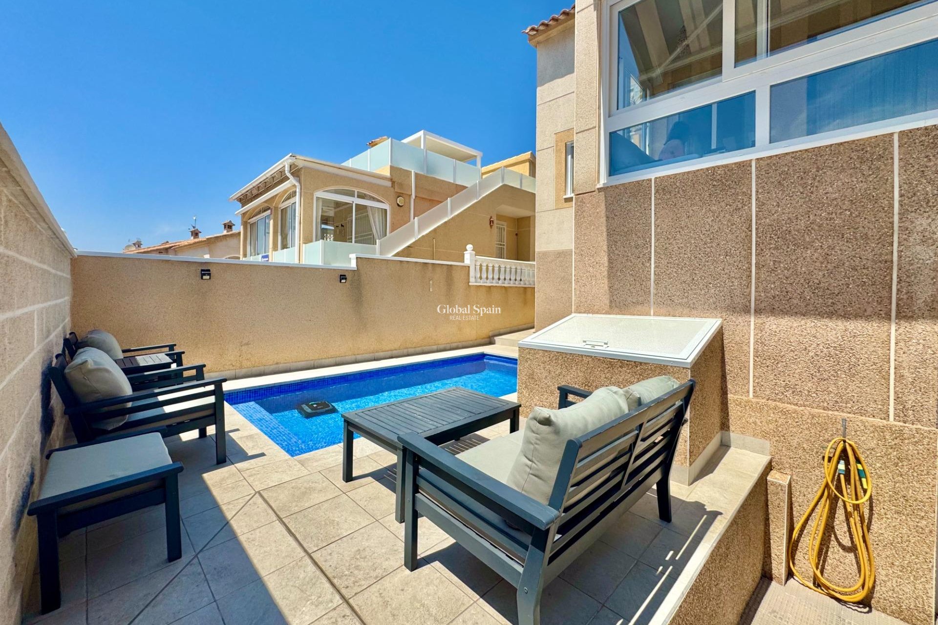 Revente - MAISON -
ORIHUELA COSTA - La Florida