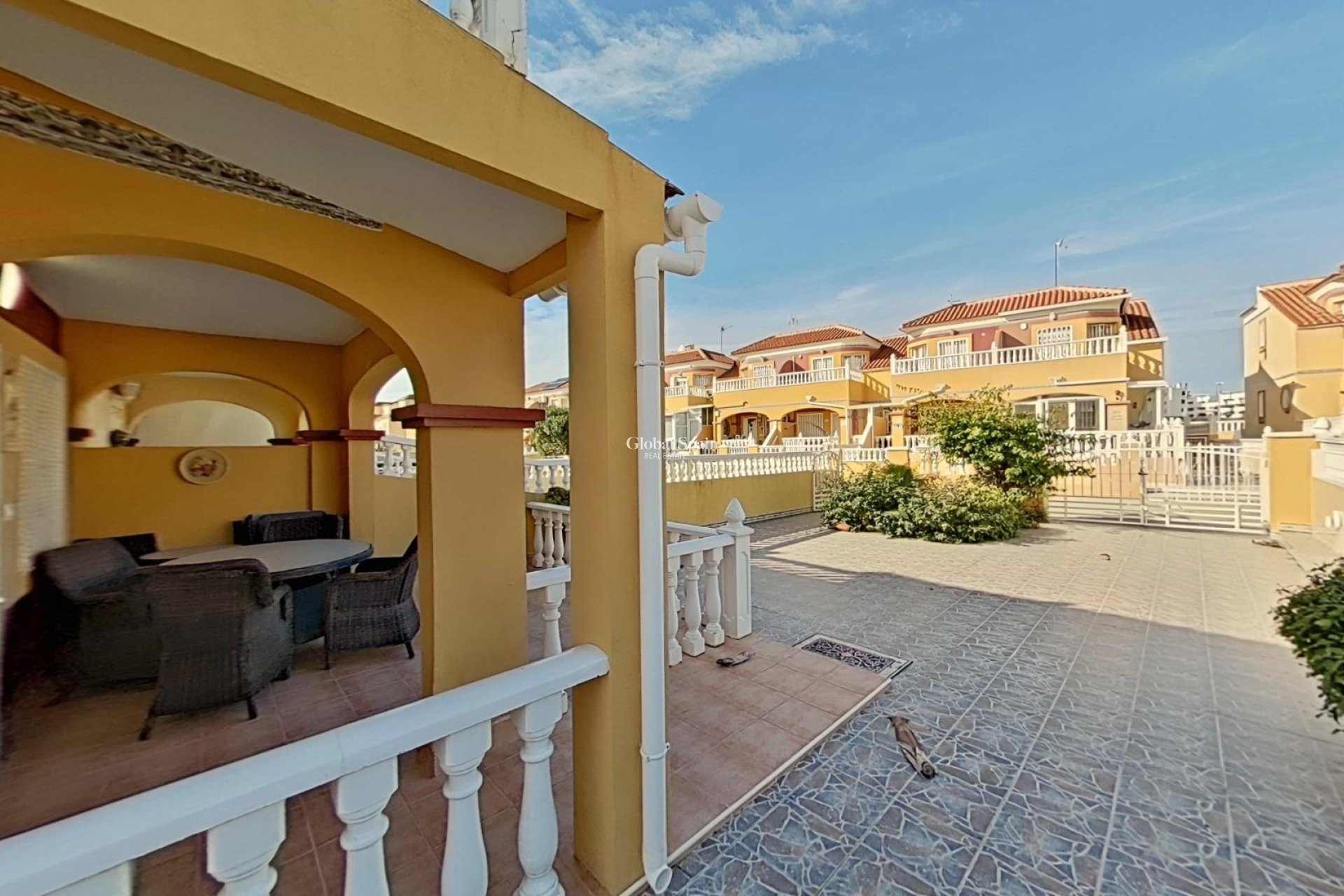 Revente - MAISON -
ORIHUELA COSTA - La Regia