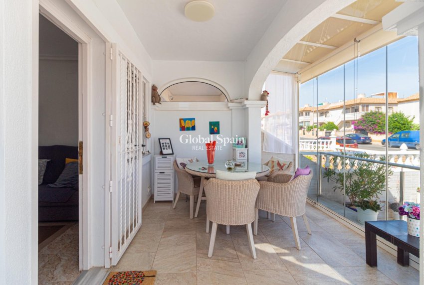 Revente - MAISON -
ORIHUELA COSTA - La Regia