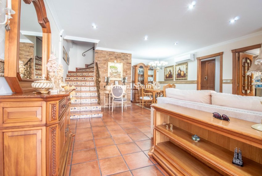 Revente - Maison -
ORIHUELA COSTA - La Zenia