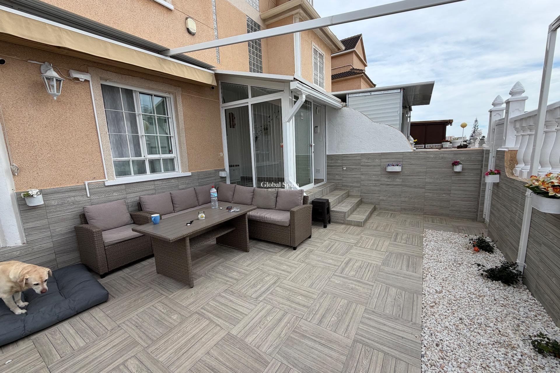 Revente - MAISON -
ORIHUELA COSTA - La Zenia