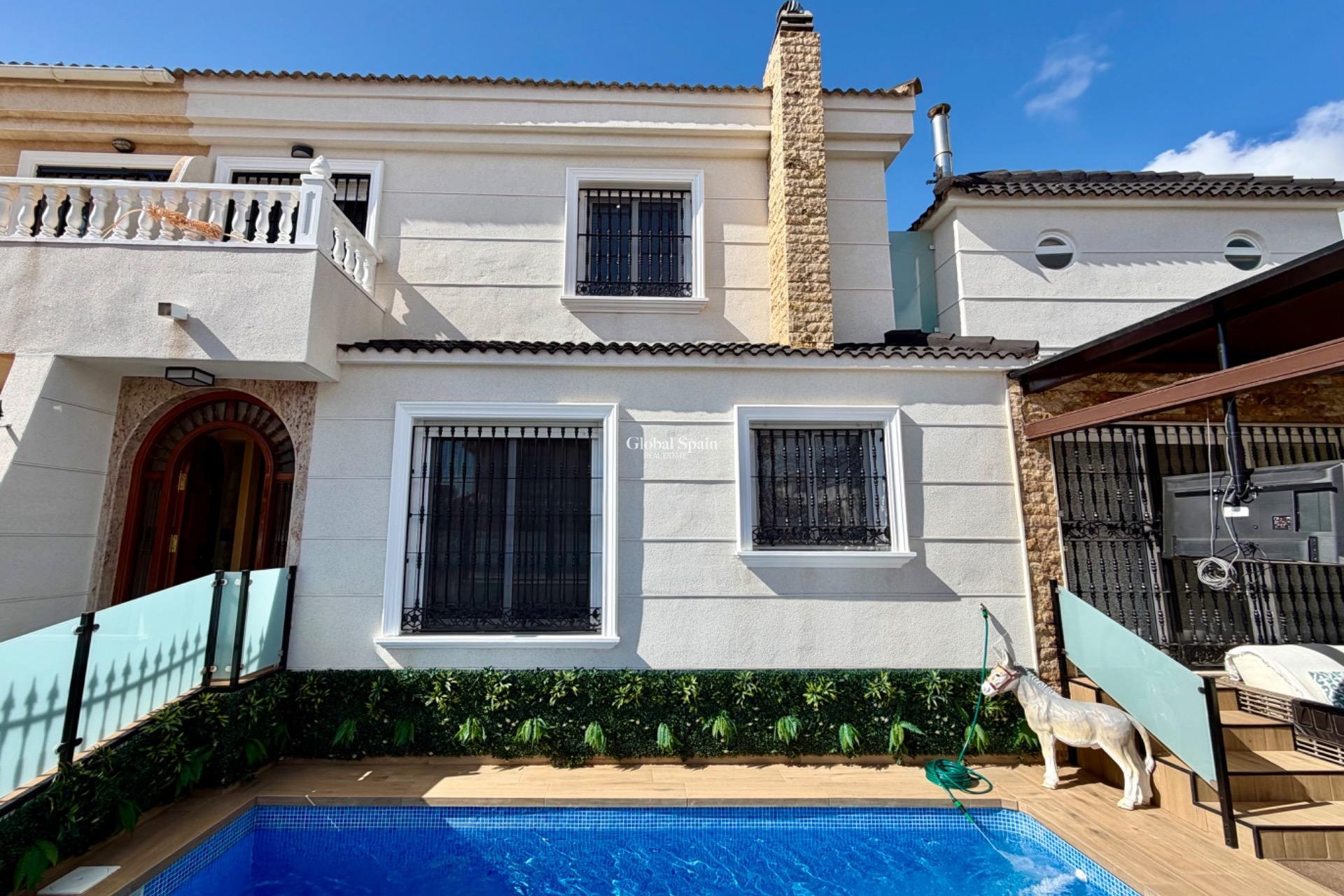 Revente - MAISON -
ORIHUELA COSTA - La Zenia
